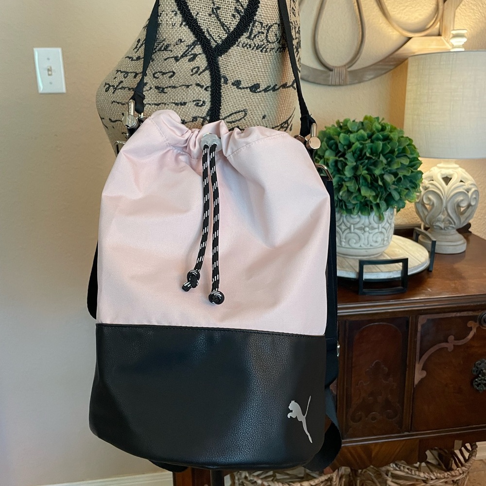 Like New Puma Light Pink & Black Cinch Top Backpack